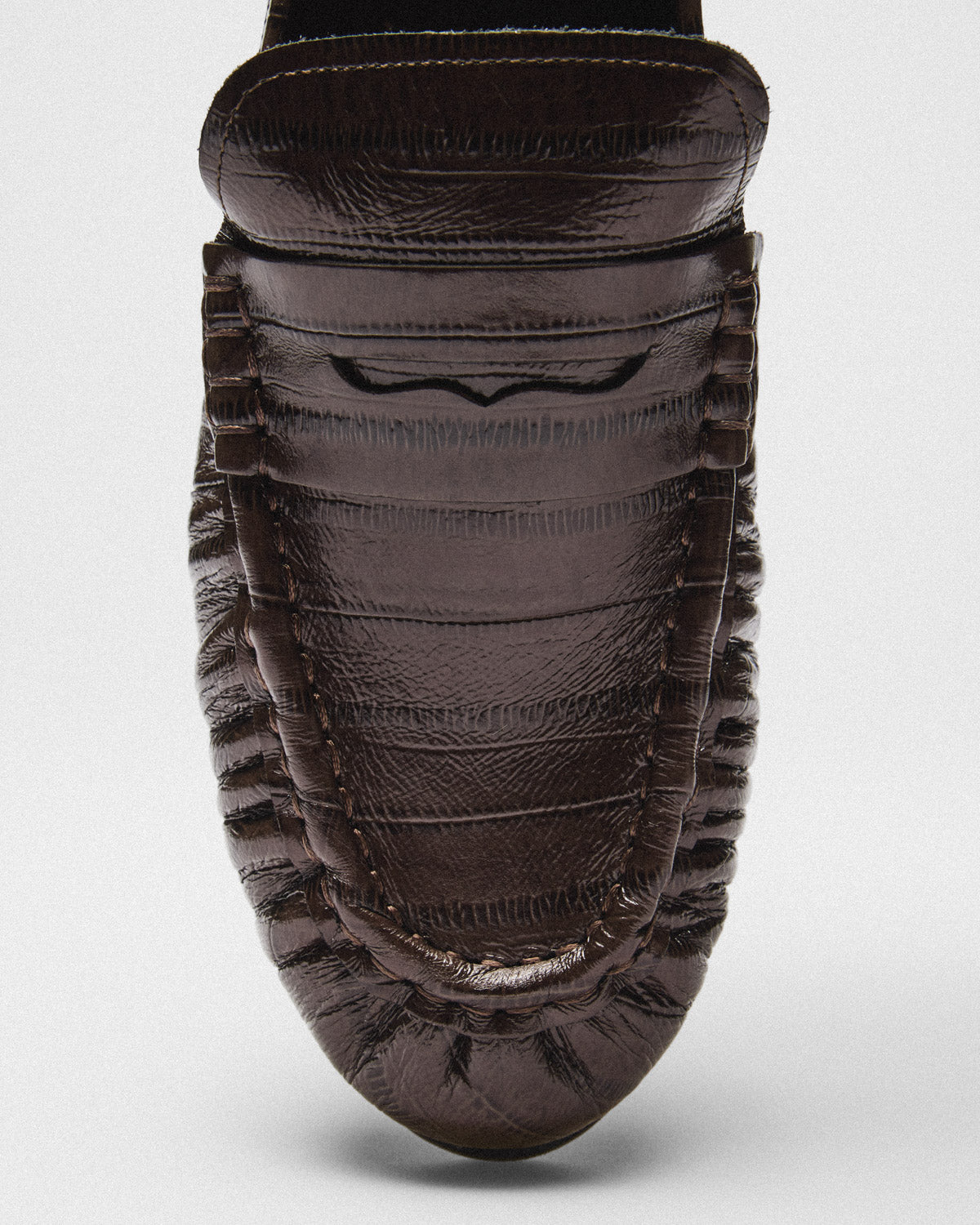 Delia Croc Penny Loafer, brown, top view