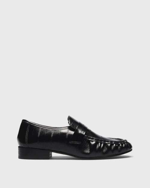 Elke Glazed Penny Loafer, black, side profile