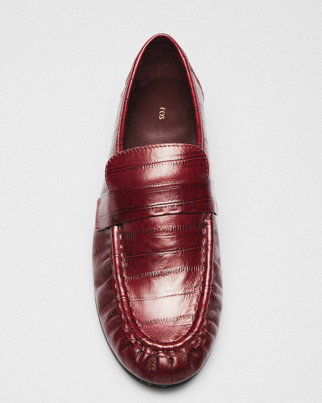 Elba Croc Penny Loafer, burgundy, detail