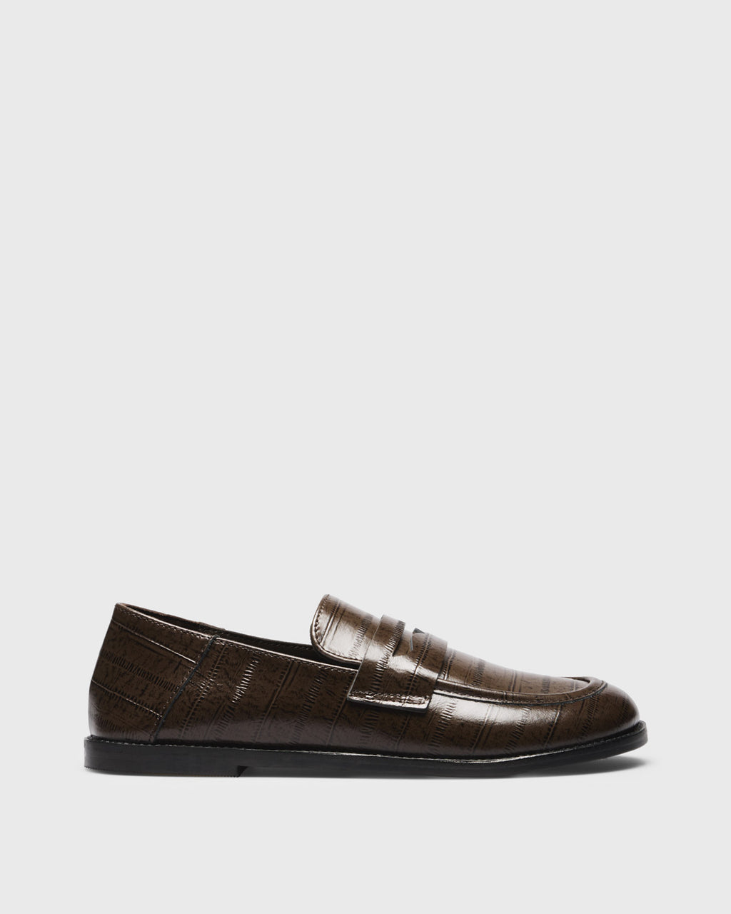 Livia Croc Lug Loafer, brown, side profile