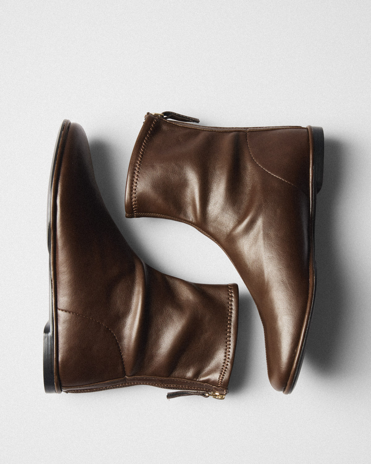 Gilda Flat Ankle Boot, brown, pair