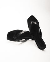 Birte Kitten Heel — Croc Texture Detail